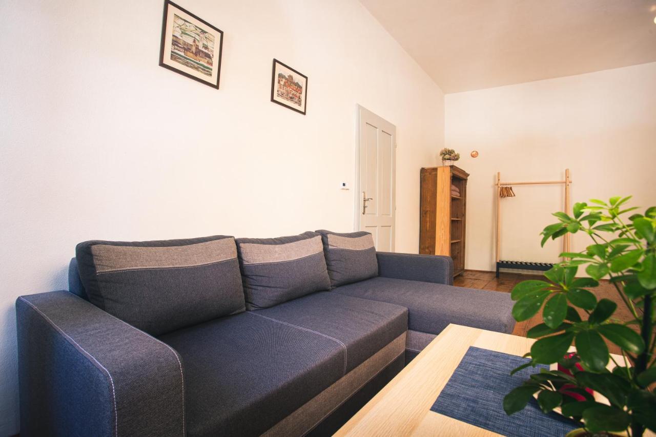 Downtown Apartments Cesky Krumlov Luaran gambar