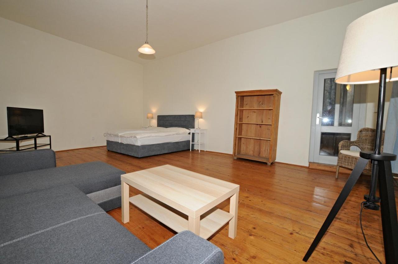 Downtown Apartments Cesky Krumlov Luaran gambar